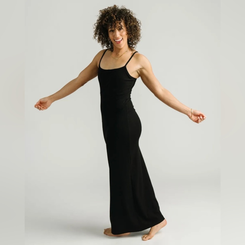 Zyia Black Camille Dress - Medium